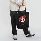 yuki-tsubakiのBetty skull 花盛り トートバッグ