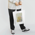 小さな野原のDecomposition of photo by soil(White Flower) Tote Bag