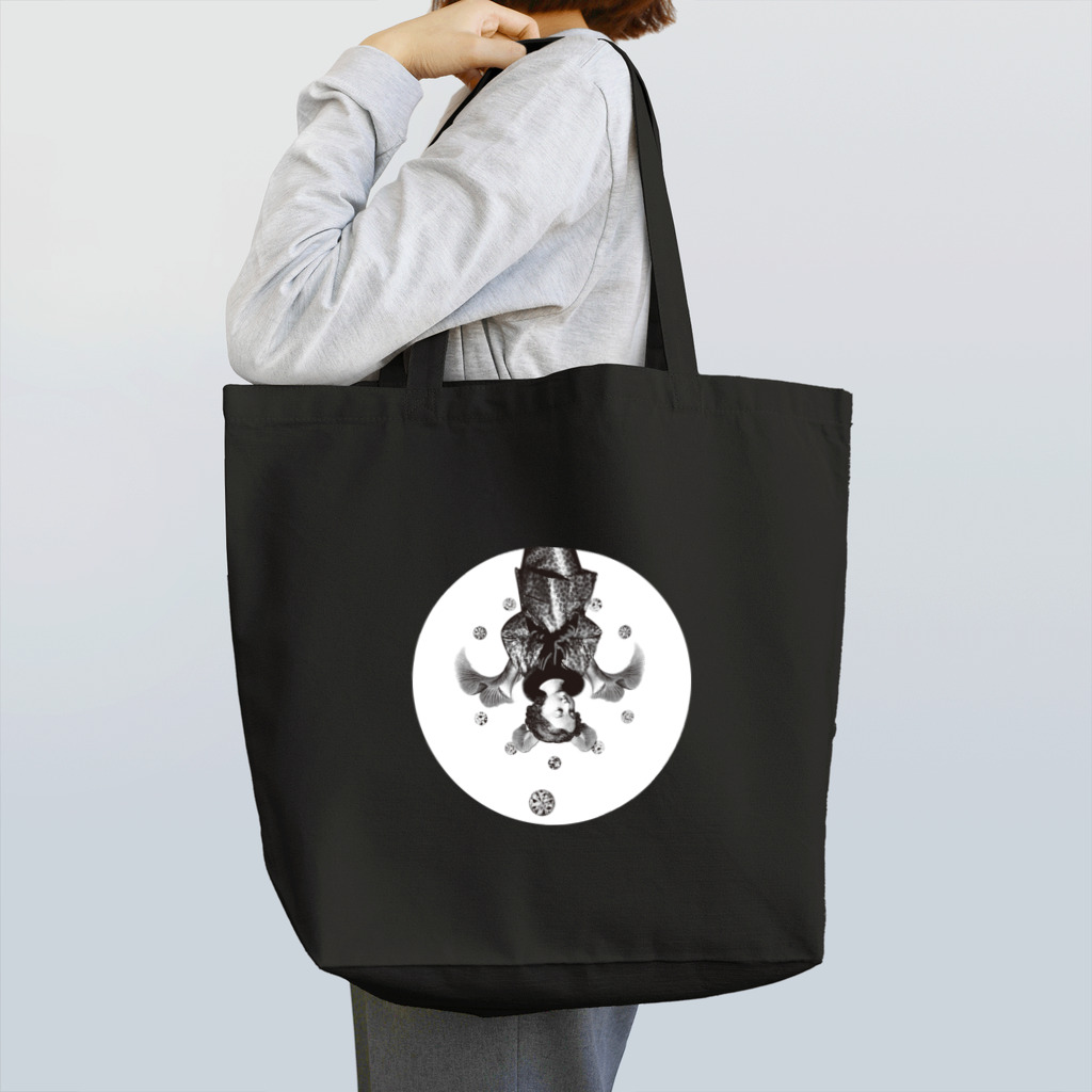 MISHA×ARTS (ミーシャアーツ)の蝙蝠の子-満月ノワール (布色変更可)  Tote Bag