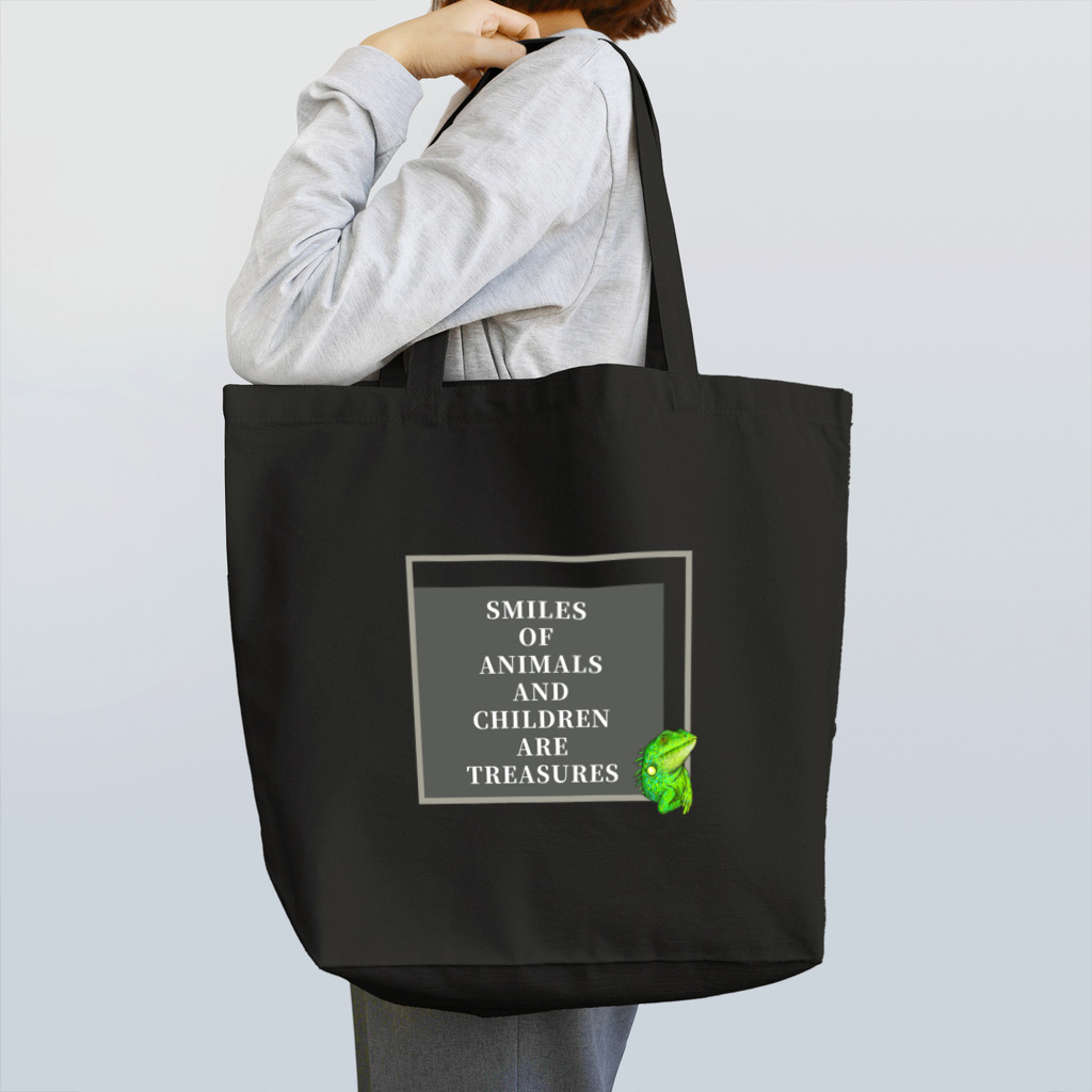 ZOOKISSのイグアナ×ＳＬＯＧＡＮ Tote Bag