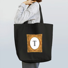 krakatukのkrakatuk額入イニシャル‘T’ Tote Bag