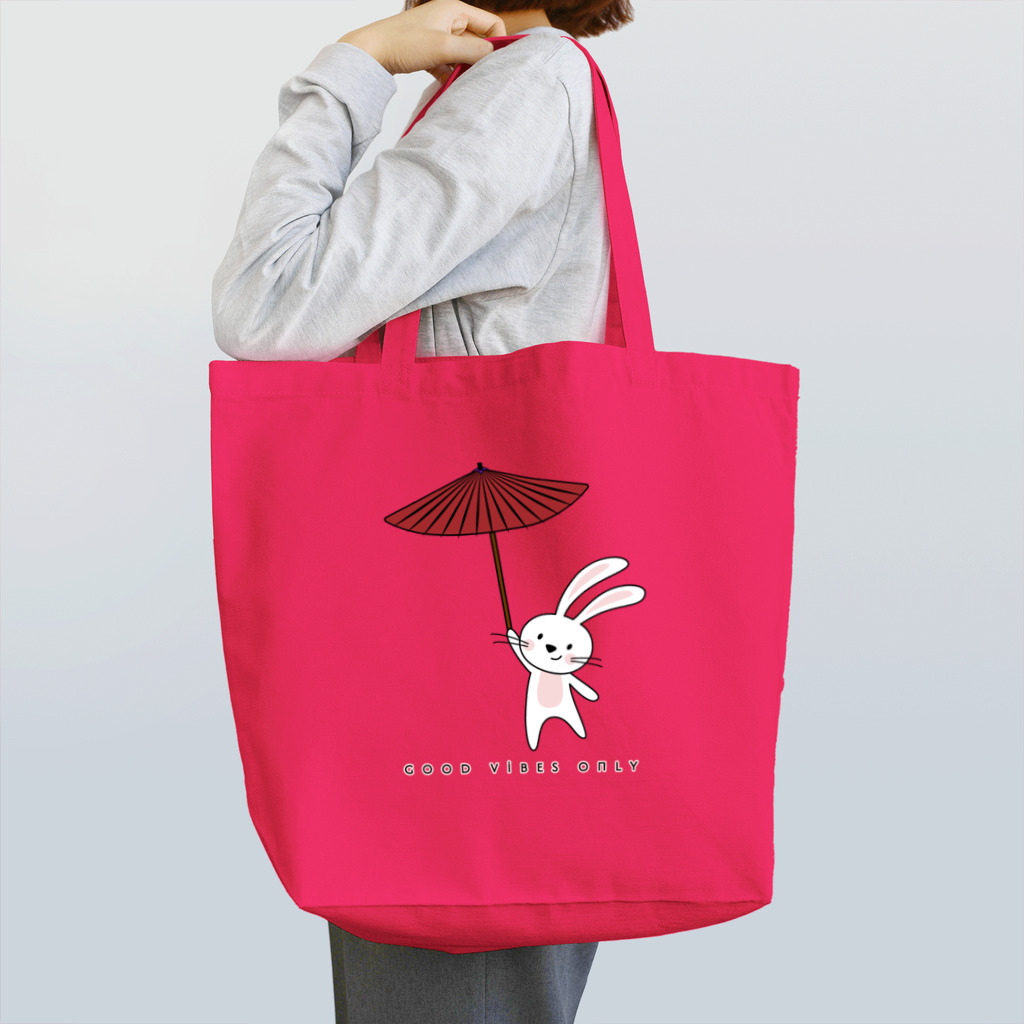 松や SUZURI店の番傘うさぎ トートバッグ