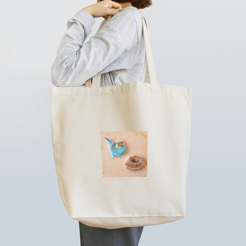 マチルの羊毛フェルトのふわふわインコとドーナツ Tote Bag