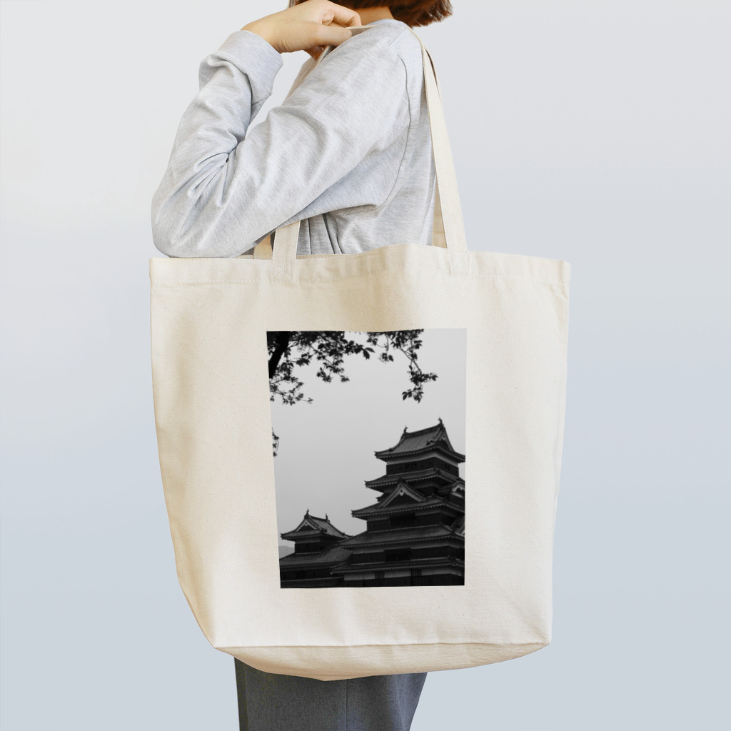 サンセットの松本城 Tote Bag