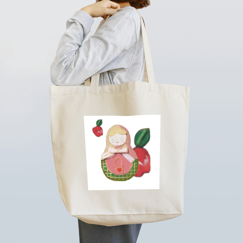 くまの洋服屋のマトリョーシカとアップル Tote Bag