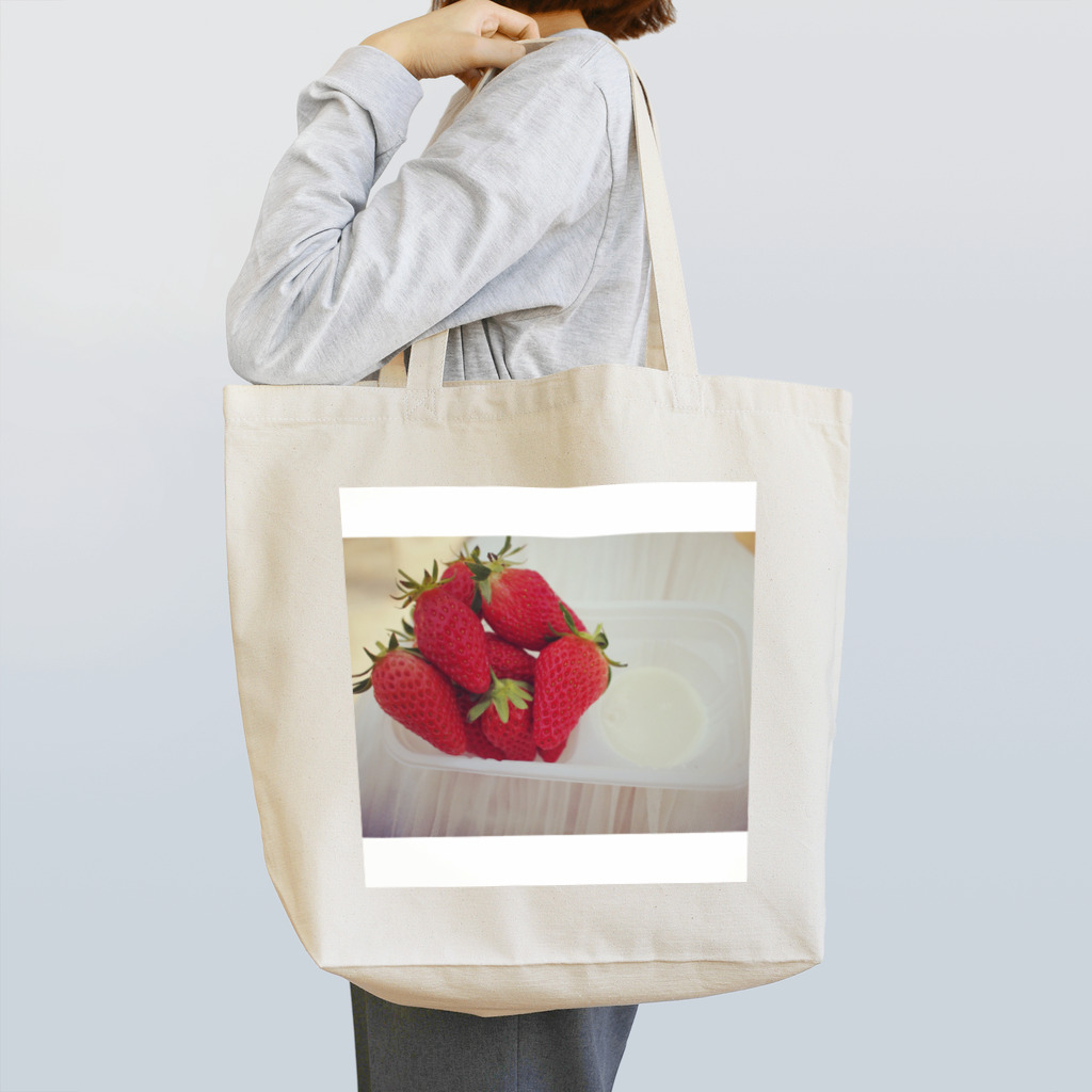 かんにゃんのいちご Tote Bag