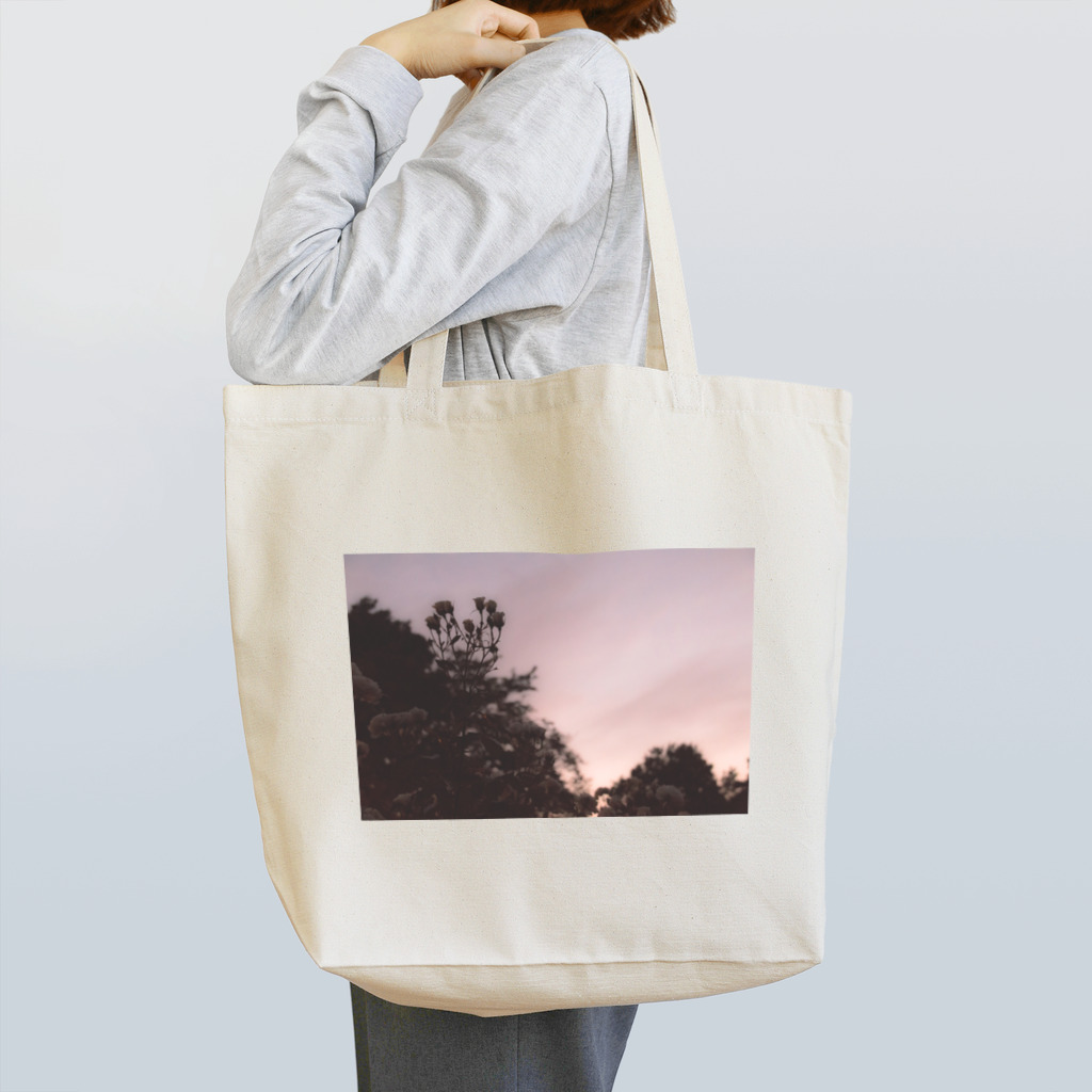 Koukichi_Tのお店のsilhouette Tote Bag