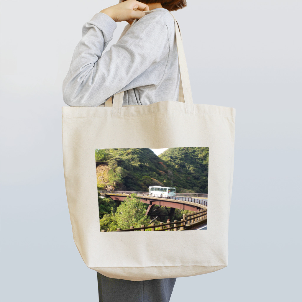 shige168の屋久島の路線バス Tote Bag