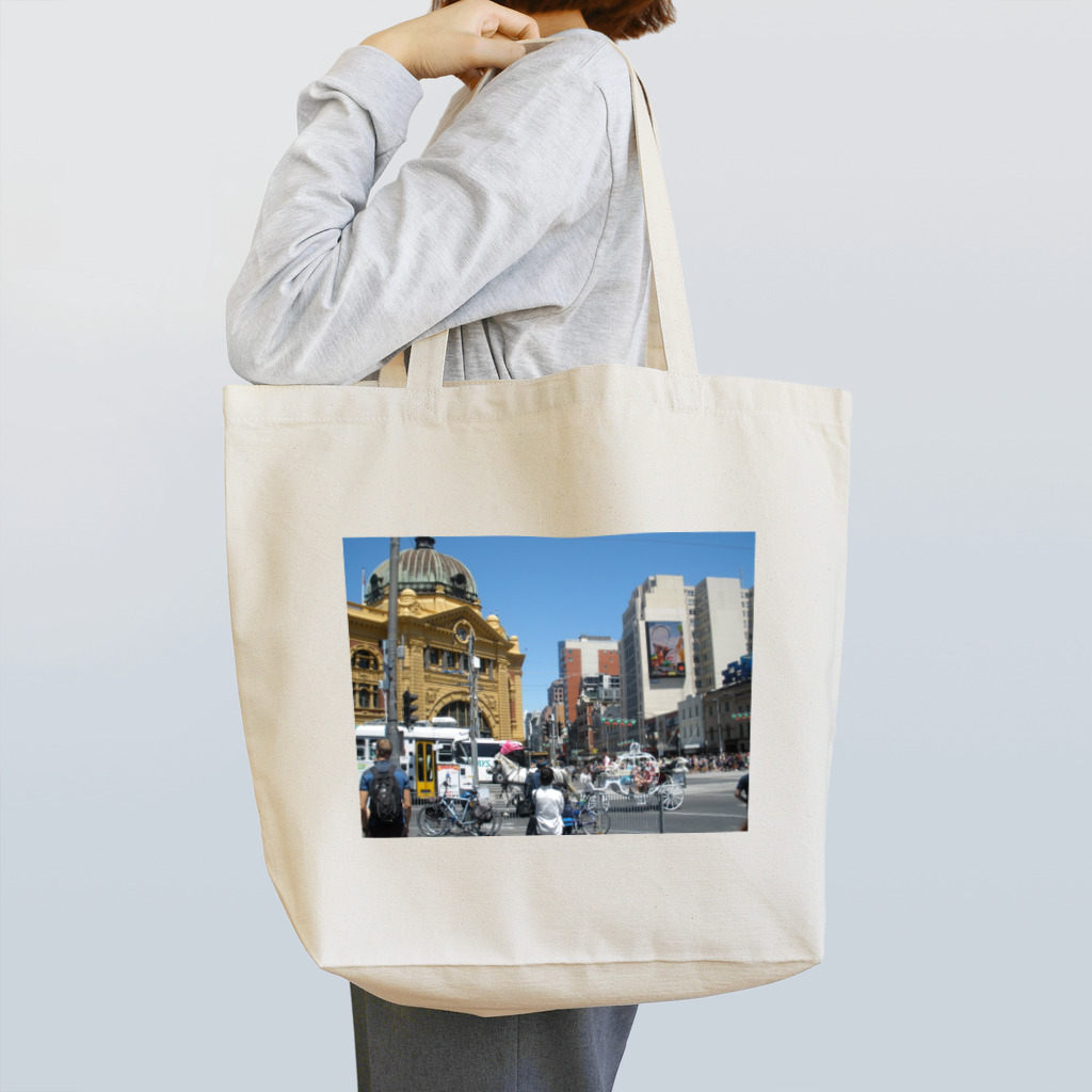 nariyukiのメルボルン Tote Bag