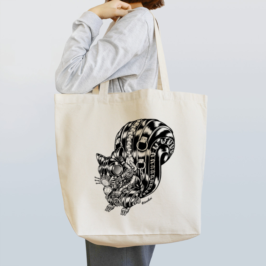 TOMOKUNIのAnimalia Kinky “ Black Squirrel ” Tote Bag