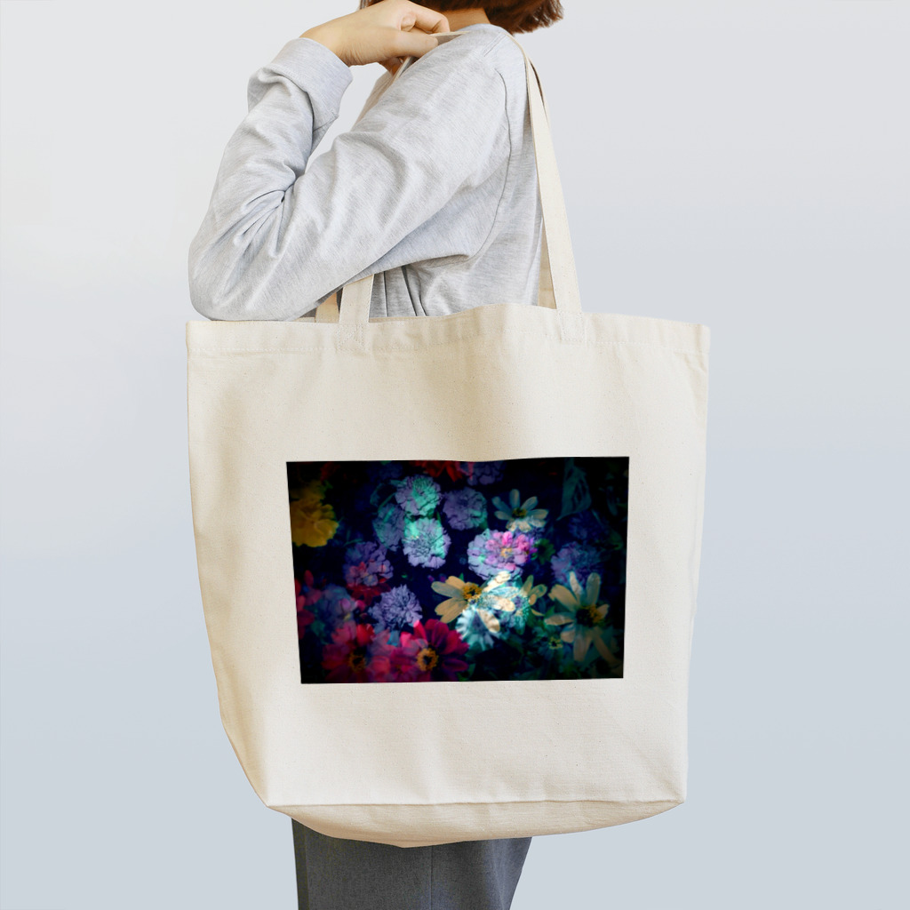 mioのmidnight flowers Tote Bag