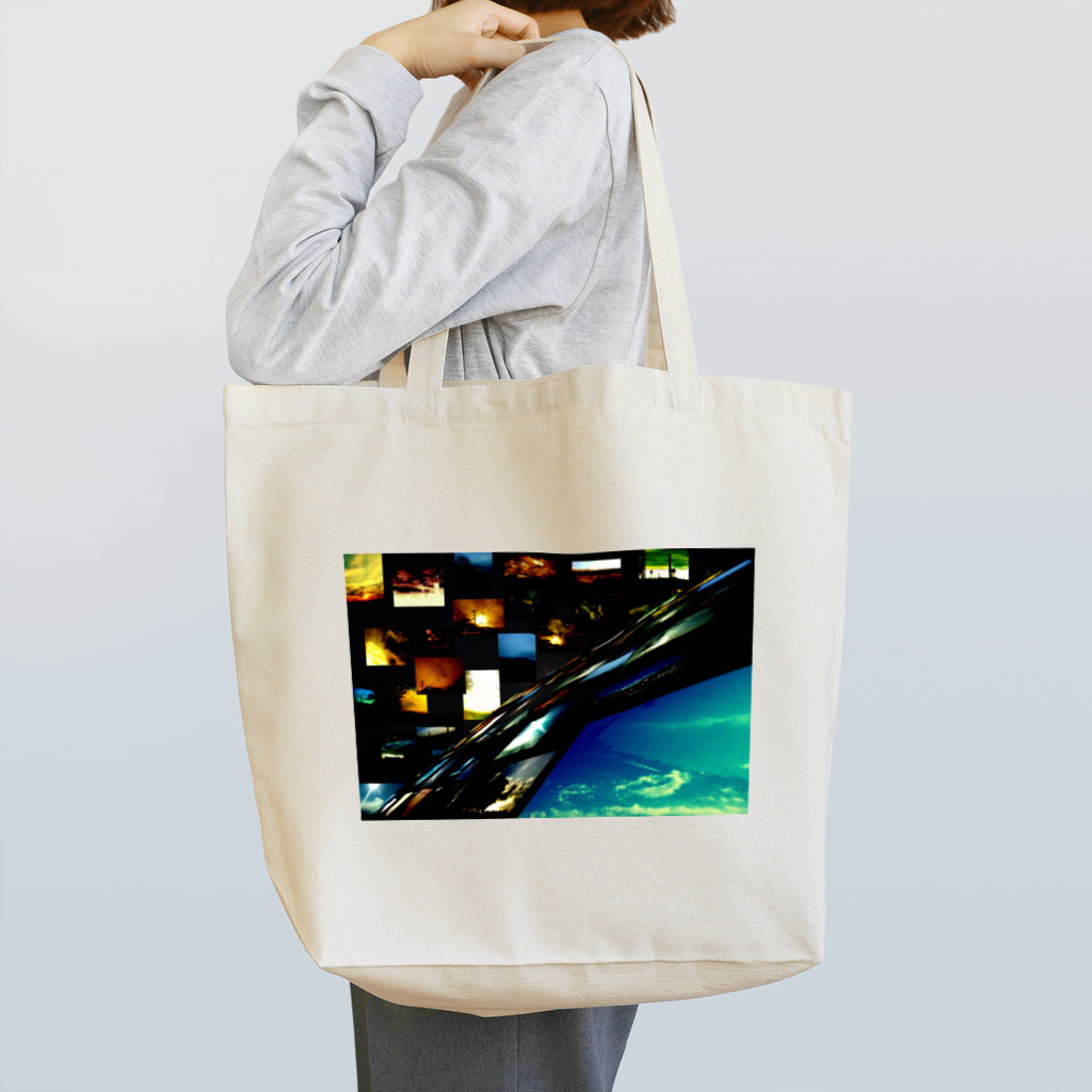 RyoY_ArtWorks_Galleryの斜空 Tote Bag