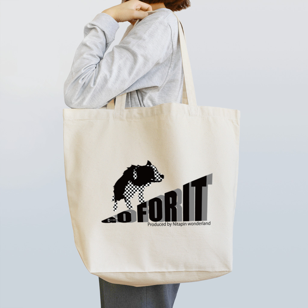 Witapin WonderlandのGo for it! Border colllie Tote Bag