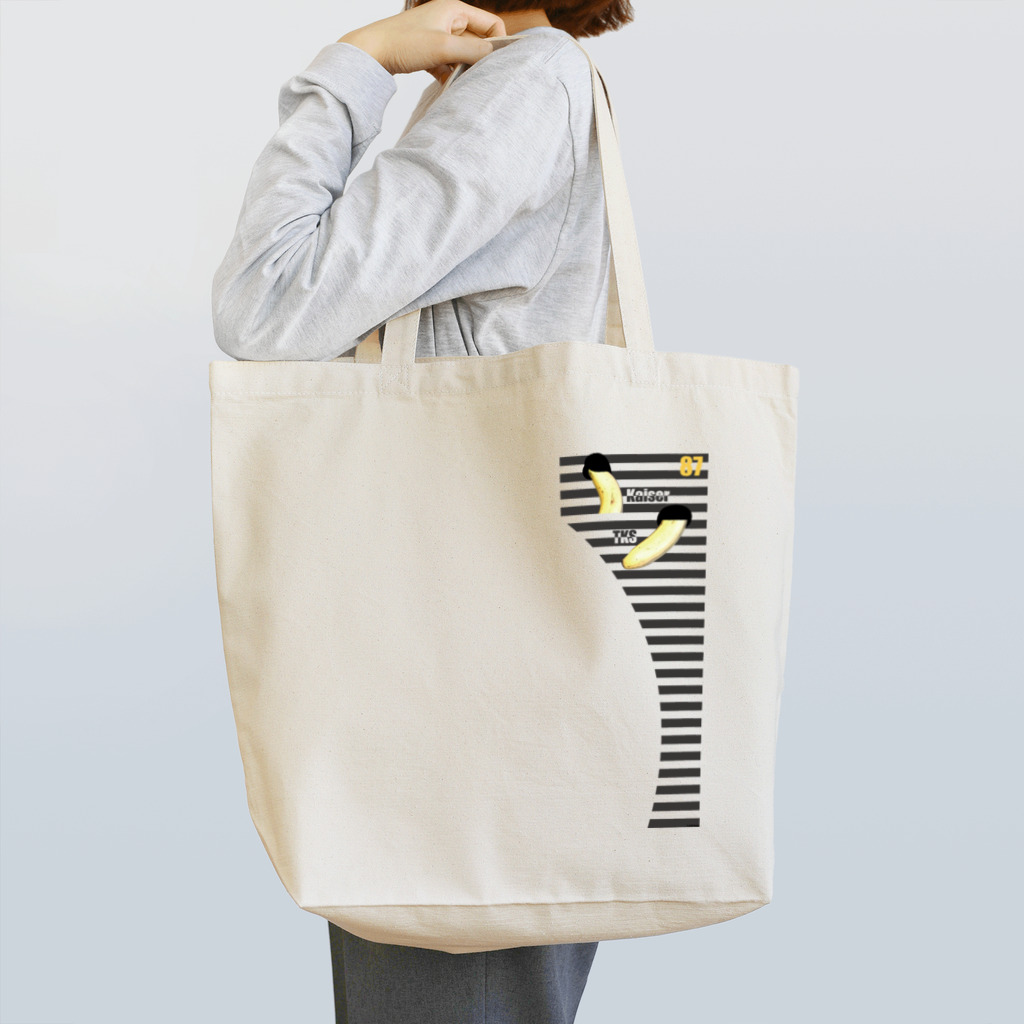 K. and His DesignのLOVE BANANA トートバッグ