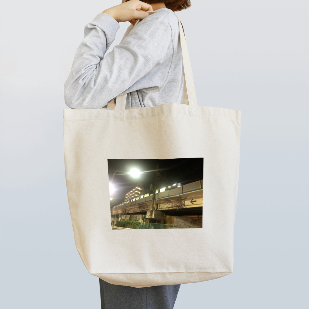 minmin_OIの都会の電車 トートバッグ