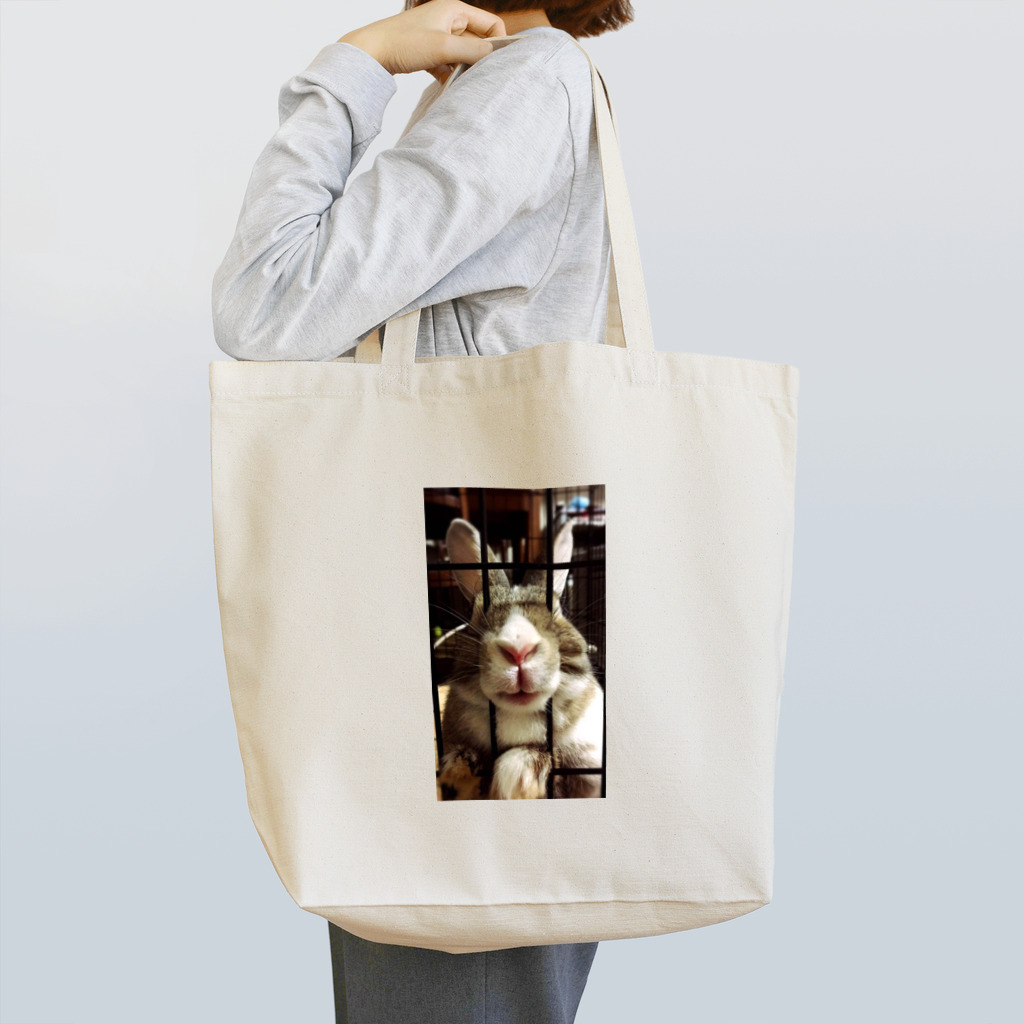 sgswtkyの撫でてほしいうさぎ Tote Bag