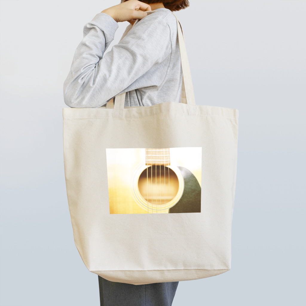 avi (アビ)のギター Tote Bag