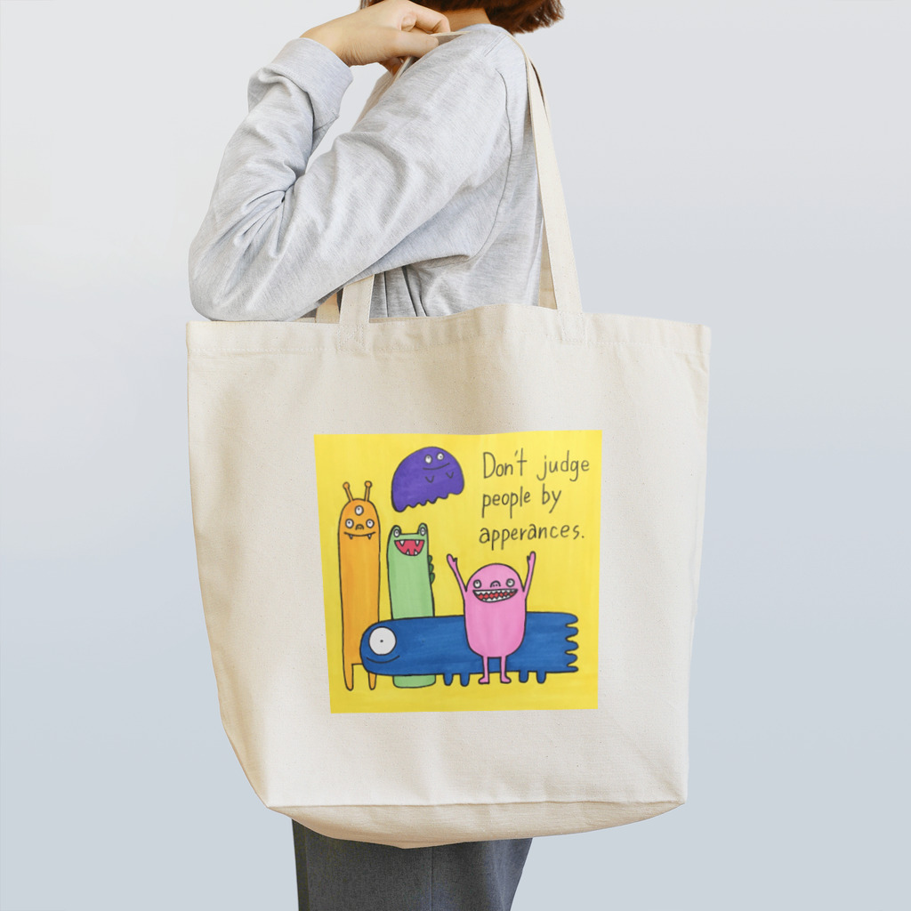 aknakn523のDon't judge people by appearance Tote Bag