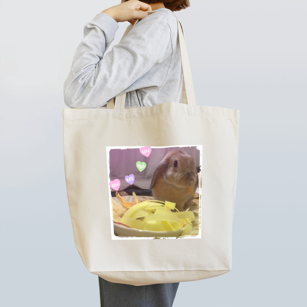 suzucafe"のRabbit food Tote Bag