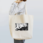 chika_youngestのユリさん Tote Bag