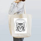猫の楽園のイタズラ子猫 Tote Bag