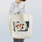 yuの嬉しさと冷静のはざま Tote Bag