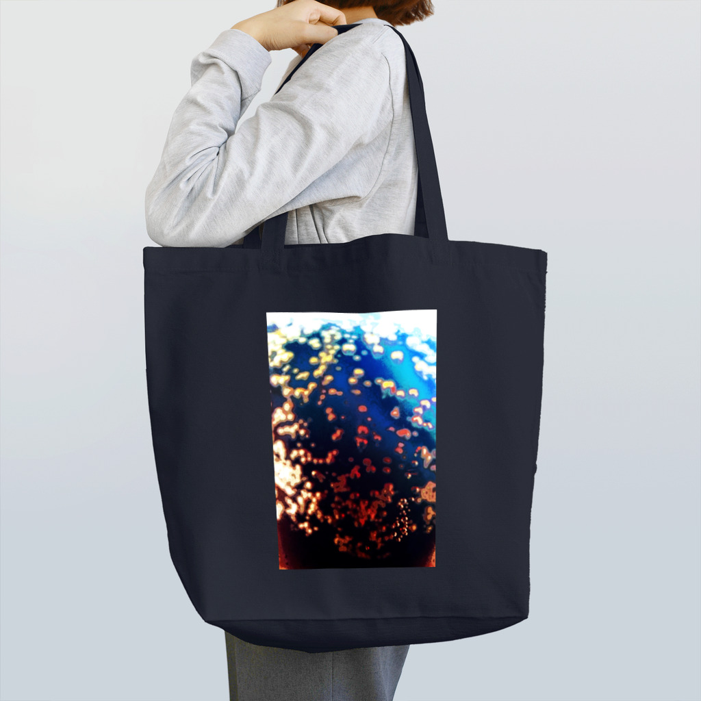 謎モノ店の黒炭酸水 Tote Bag