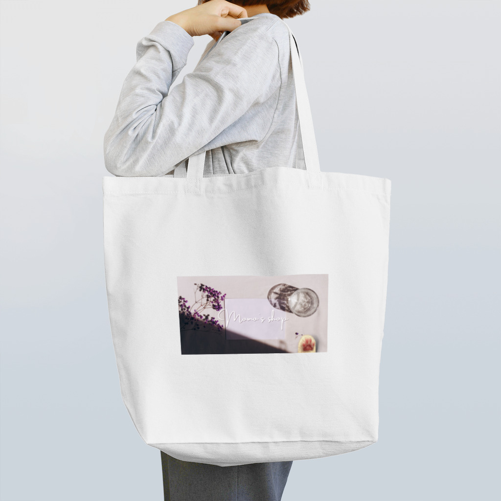 𝙈𝙊𝙈𝙊'𝙨 𝙎𝙝𝙤𝙥のMOMO's shop #04 Tote Bag