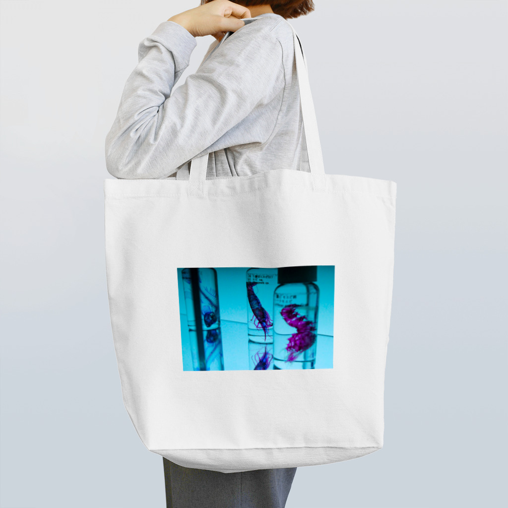 脳海の透明標本たち Tote Bag