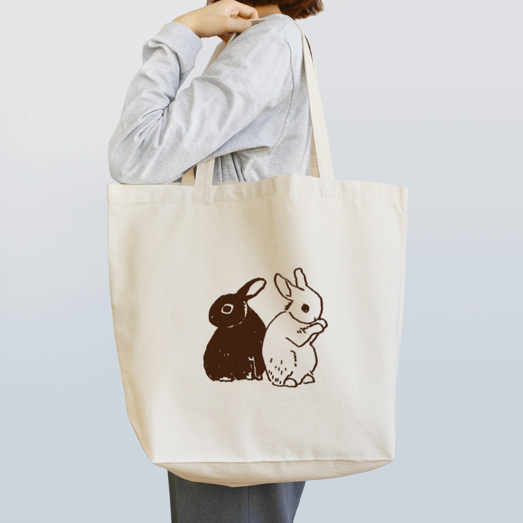ウサギオフホワイト手編みトートバッグ ウサギ 椿の花 - トートバッグ