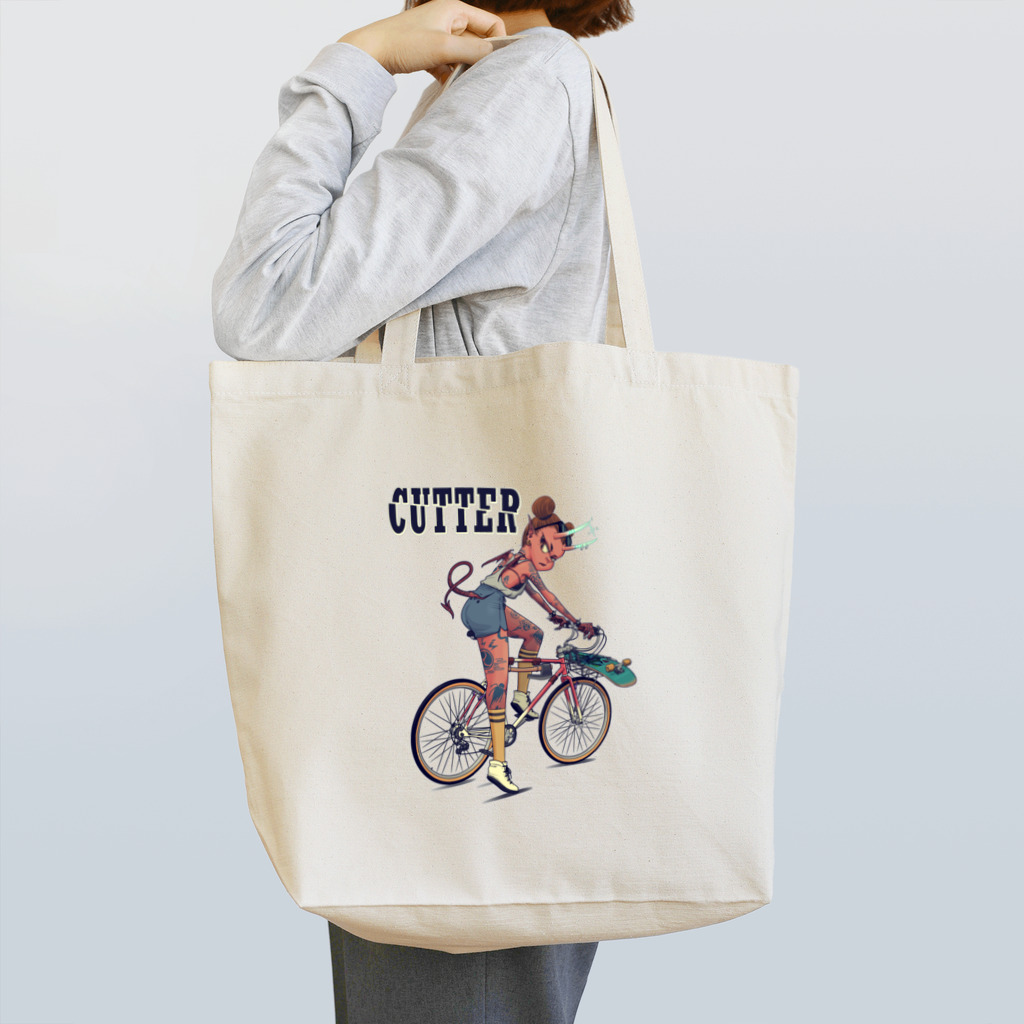 nidan-illustrationの"CUTTER" Tote Bag