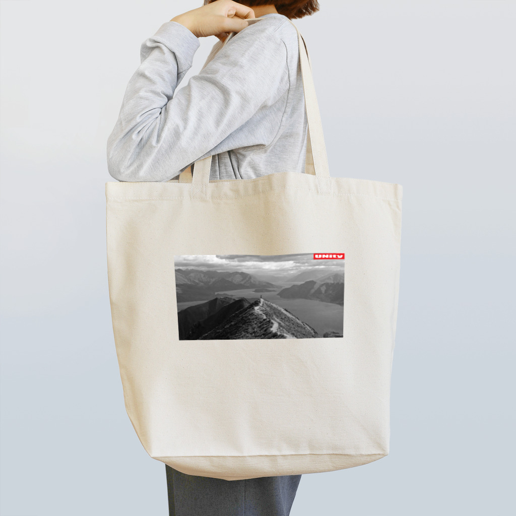 UNITYのUNity at Roys Peak Tote Bag