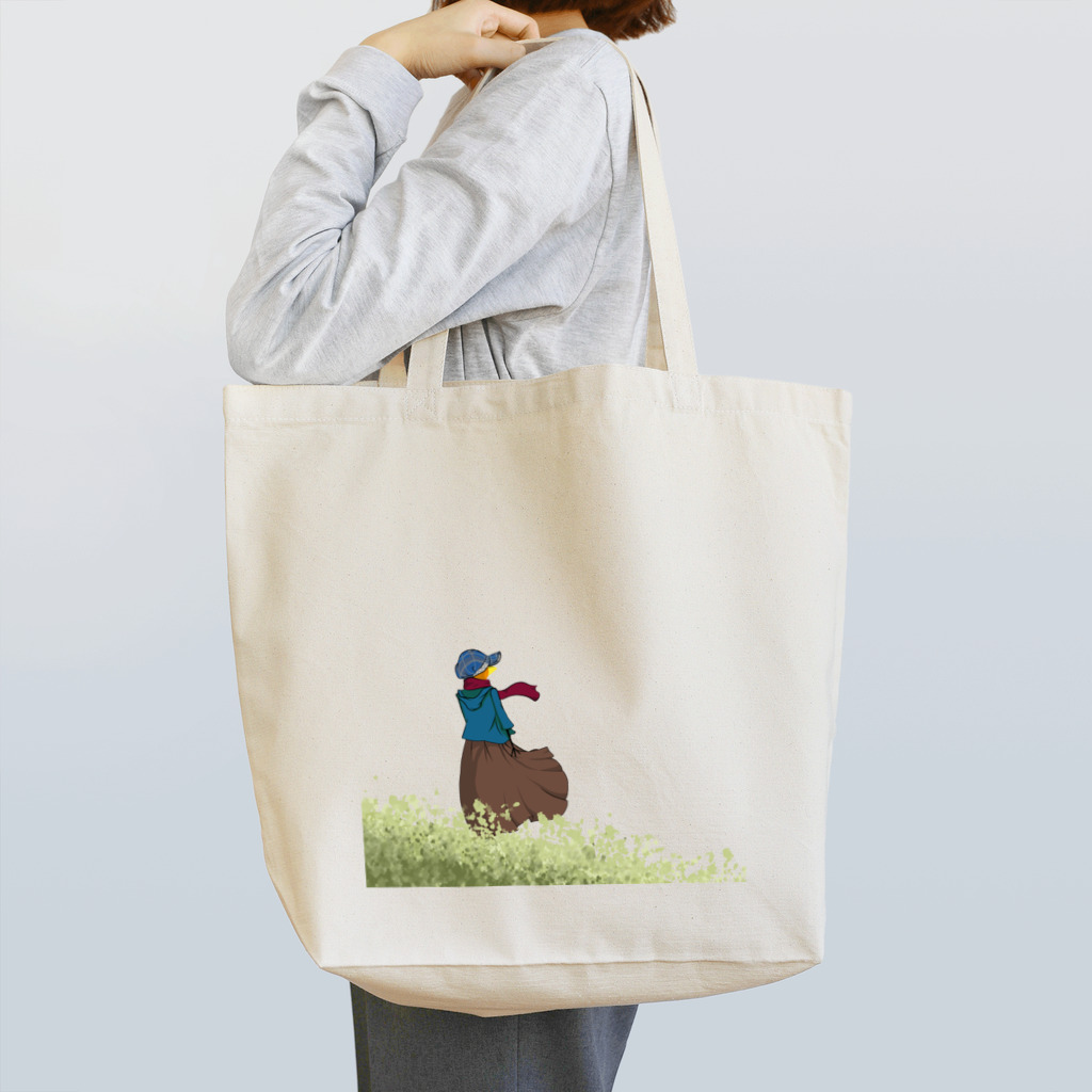 トリさんの休日の思い耽るトリさん Tote Bag