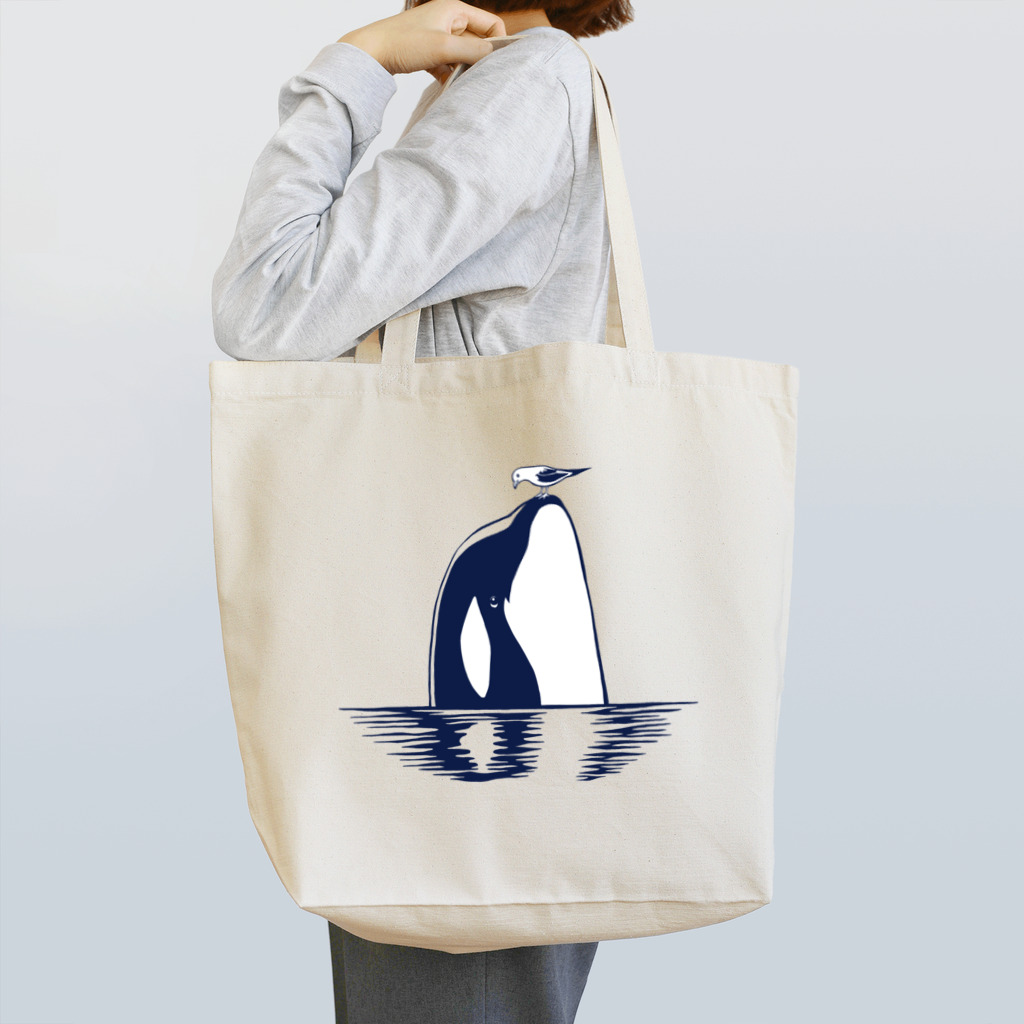 トマトカゲのオルカとカモメ Tote Bag