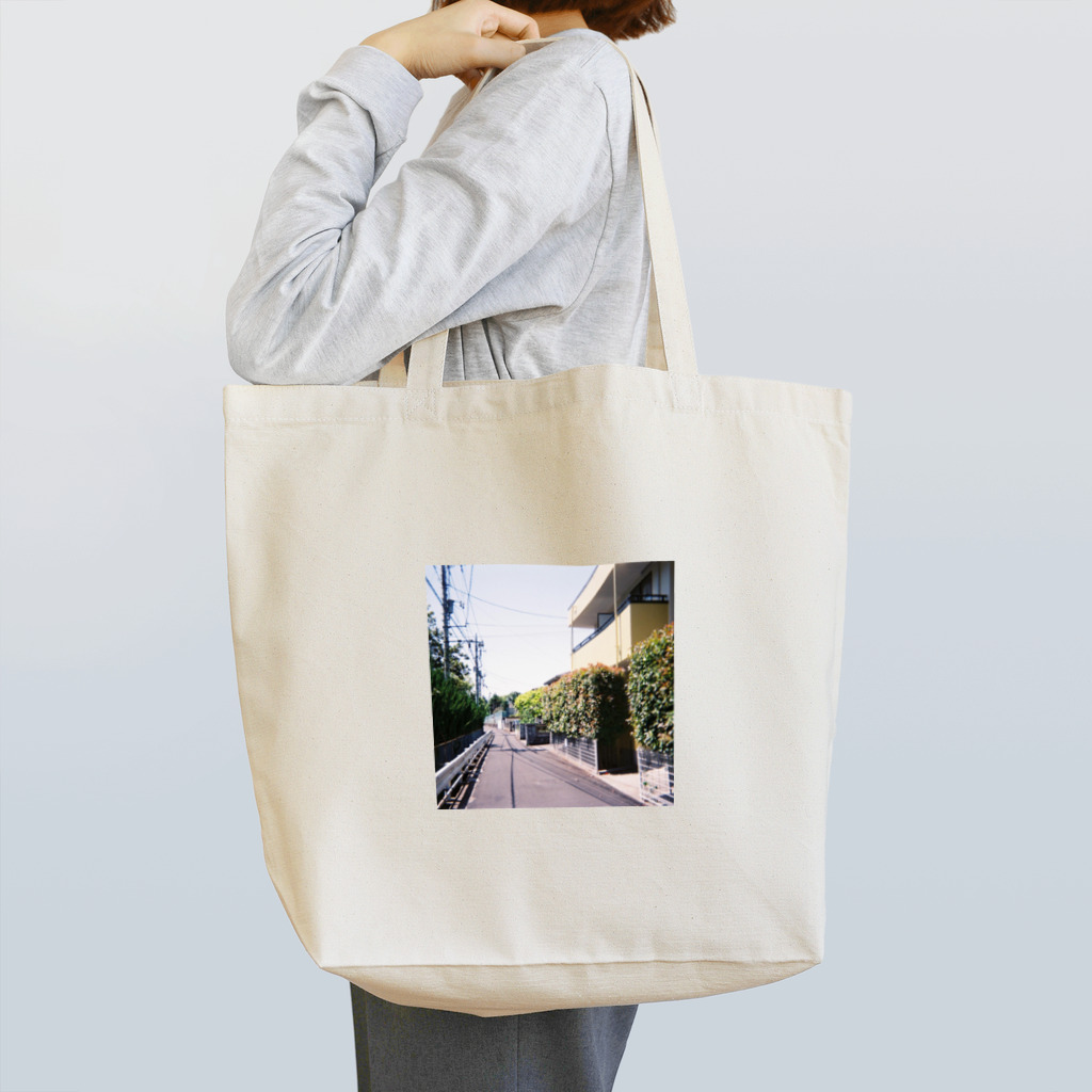 me_me_sの通学路 film Tote Bag