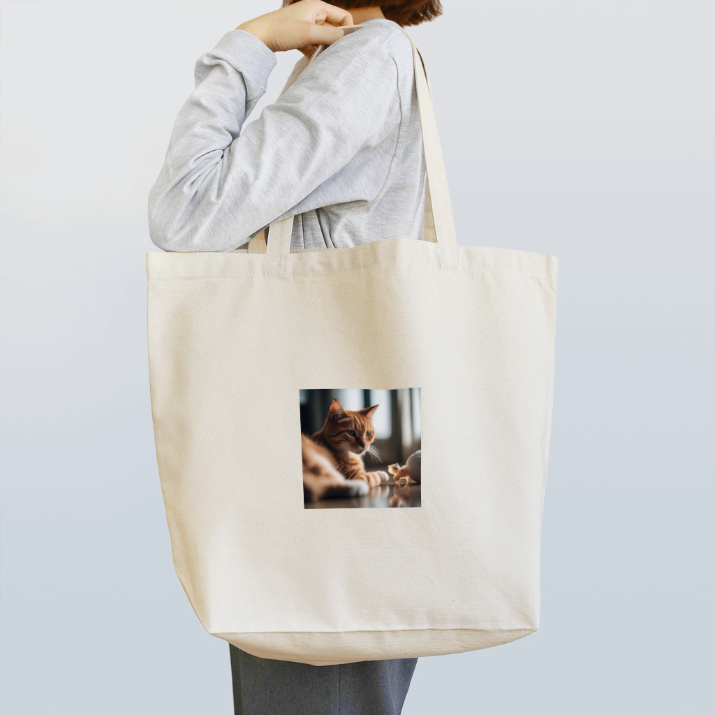 LuckyRiverShineの遊んでいる猫 Tote Bag