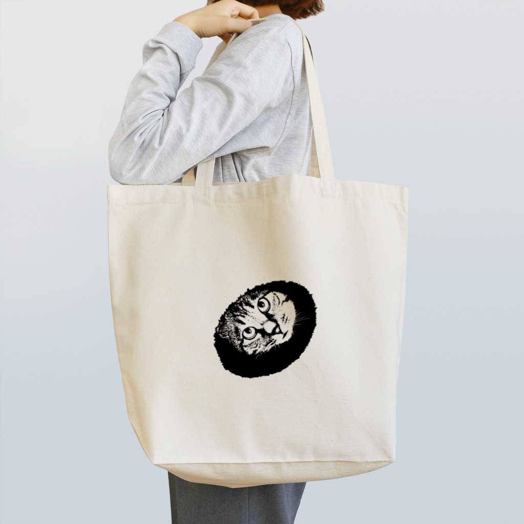 なすピザの穴から覗くネコ Tote Bag