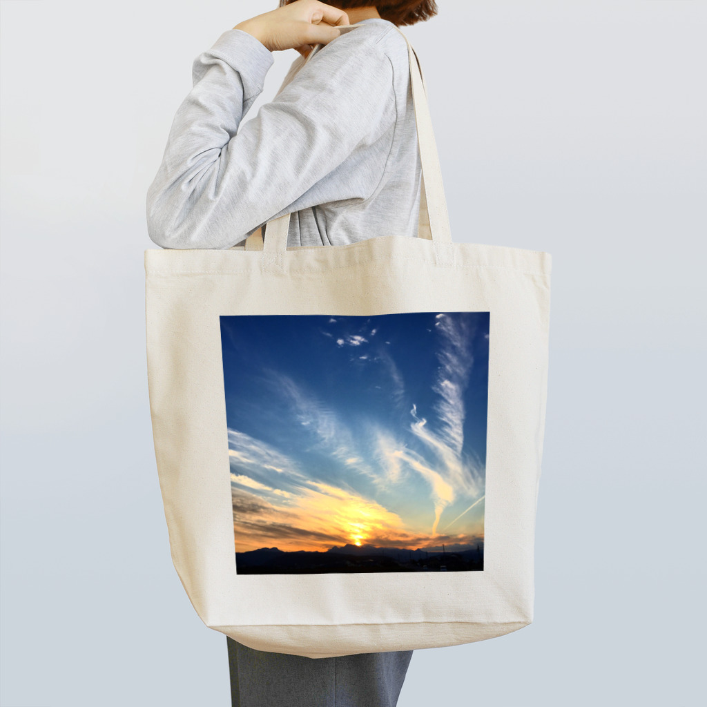 GOHANNDESUYOの夕焼け小焼け Tote Bag