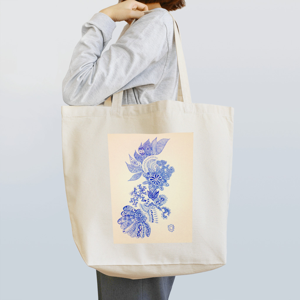 Naomi KurodaのLittle  Flower Tote Bag