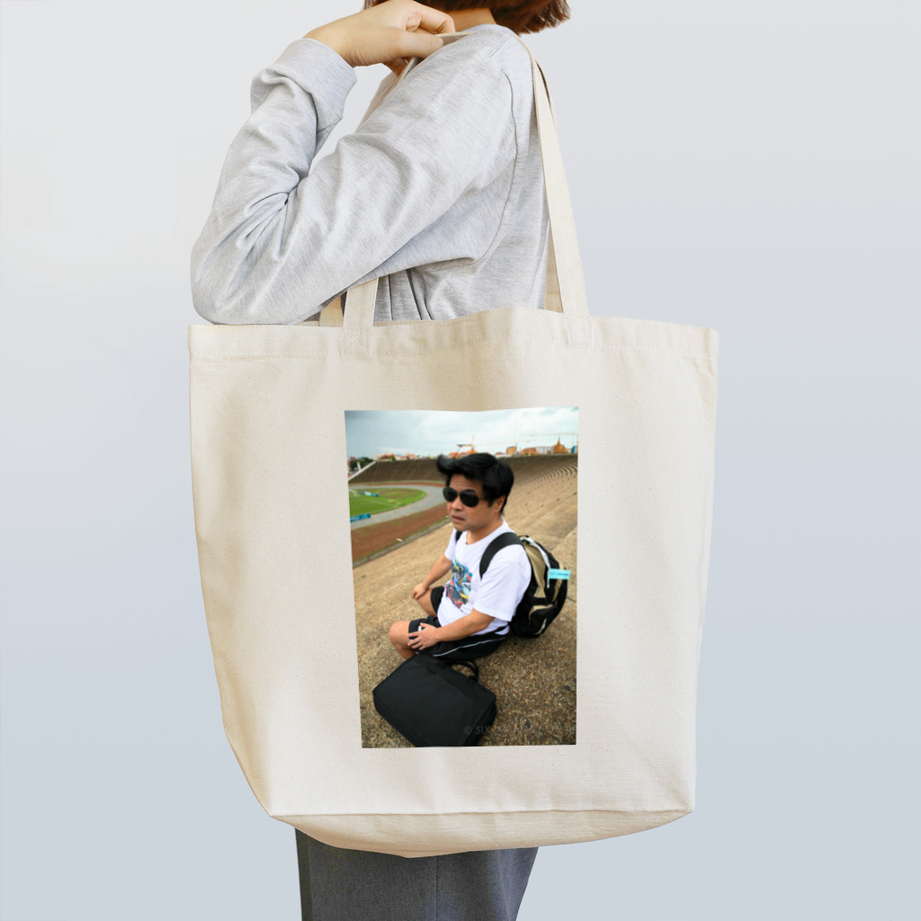 シックスサマナの Blindness Tote Bag