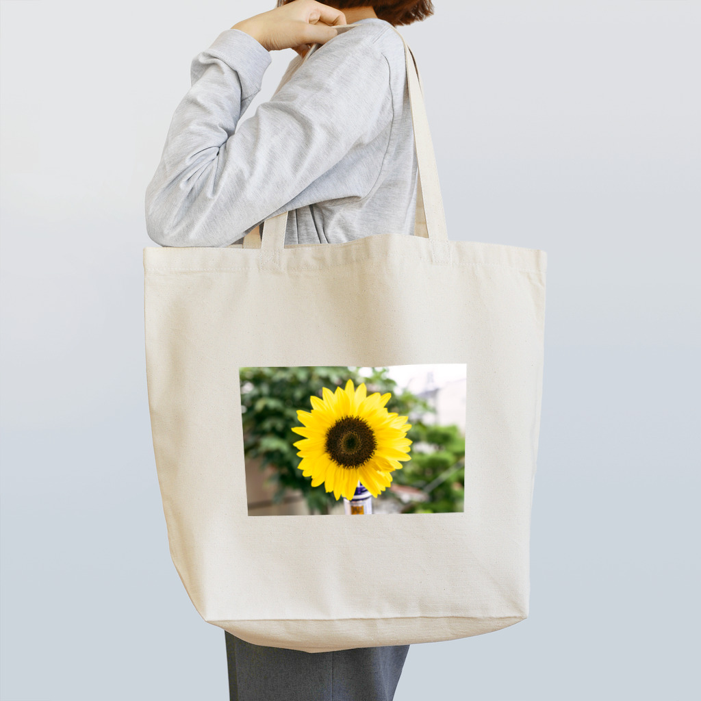 aki_zoraのひまわり 背景付き Tote Bag