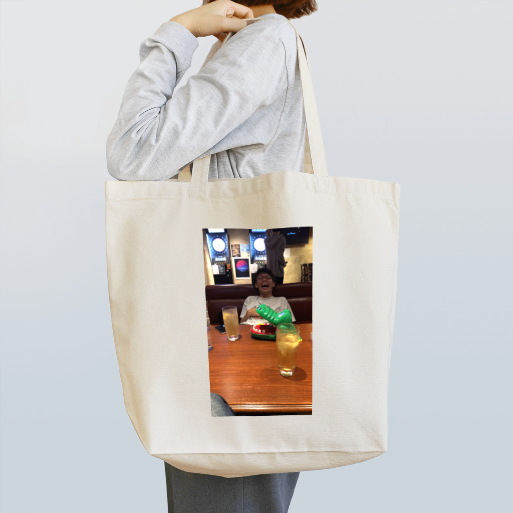 楽しいゲテモノ鮮魚店のワニワニパニックで大笑い Tote Bag