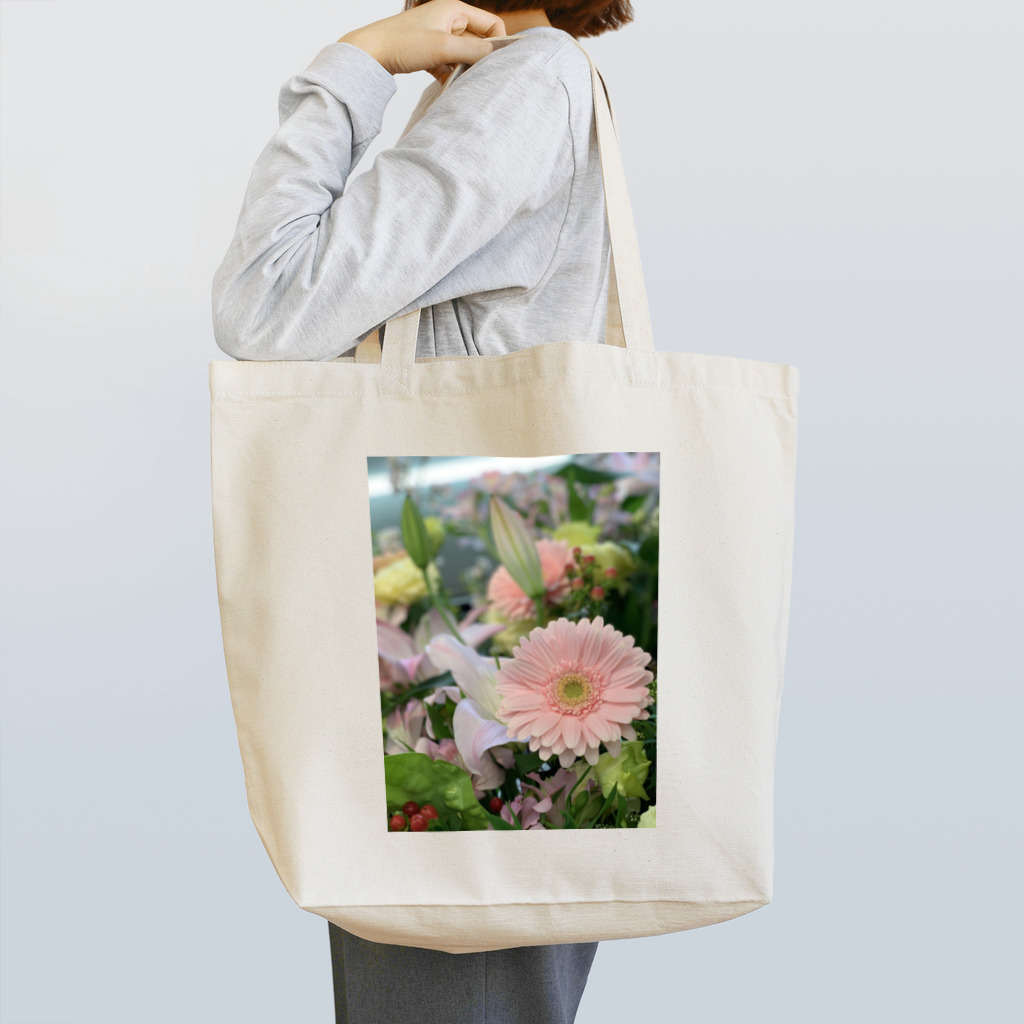 MArelaxのFlowers Tote Bag