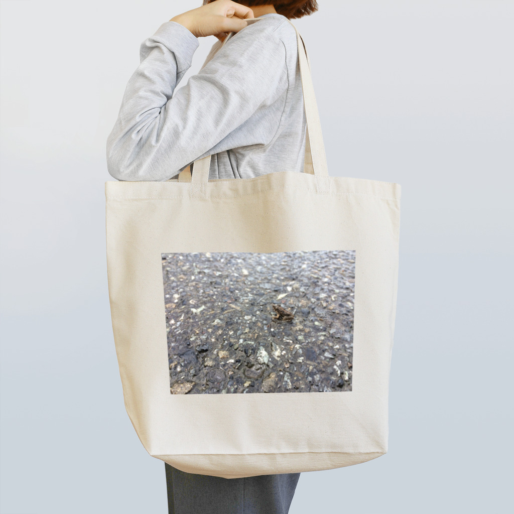 ugTVのカエル Tote Bag