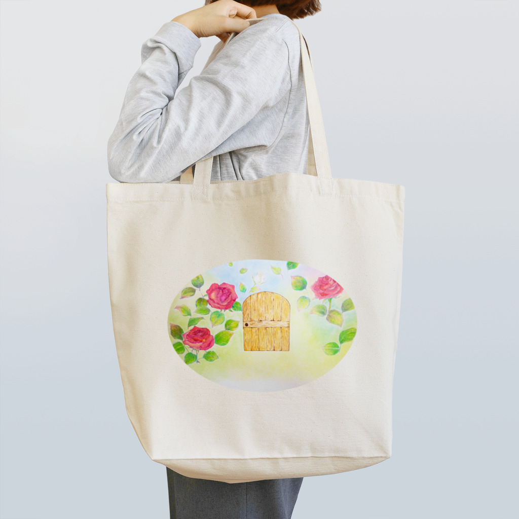 aquamarine_mintの「Frodの庭」ローズガーデン 薔薇園 扉 花園 Tote Bag