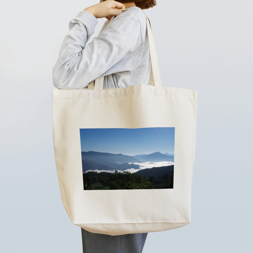 ヴァーチカルの大雪山 Tote Bag