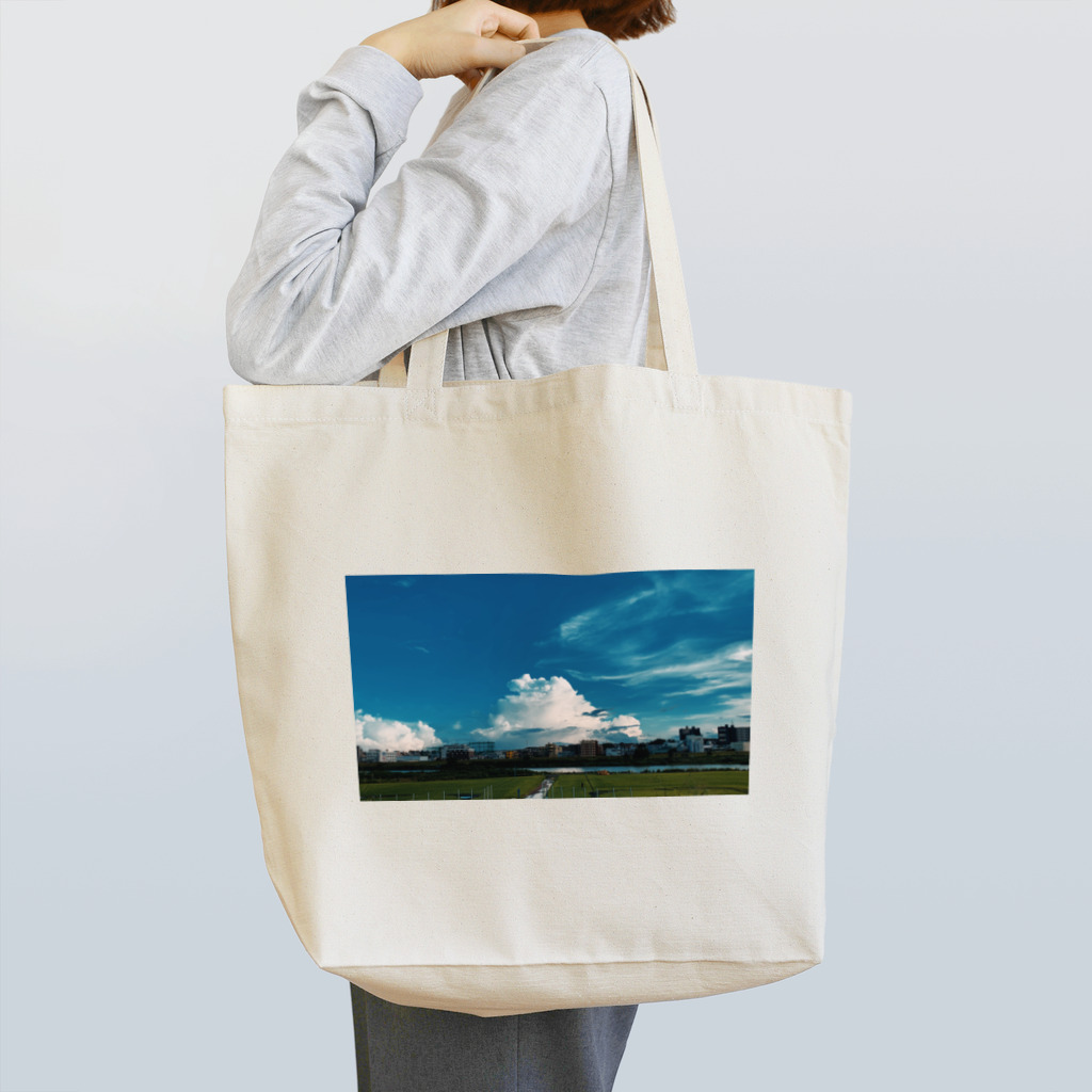 お店をお見せ。のどう見ても夏だね。 Tote Bag