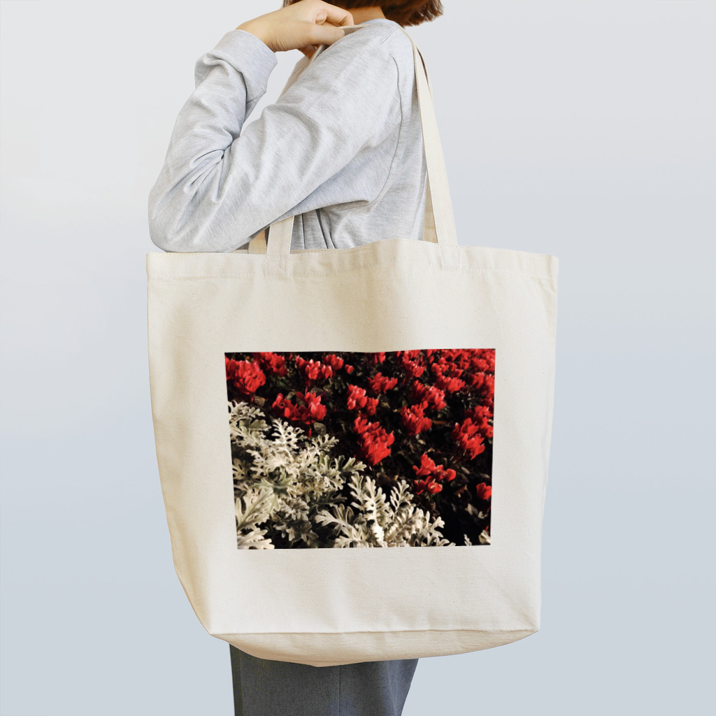 れいんてーぶるのしろとあか Tote Bag