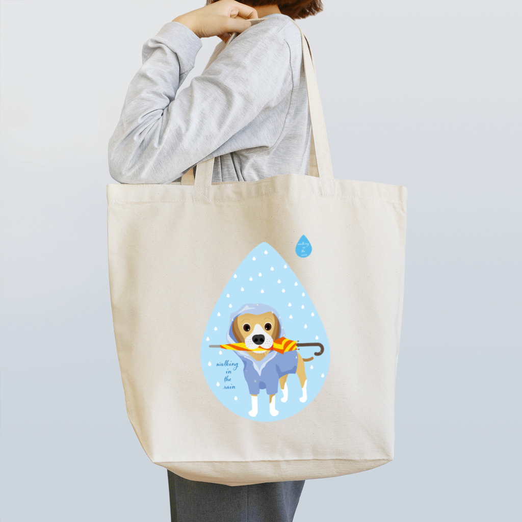 まみおデザインのin the rain お迎えだワン！ Tote Bag