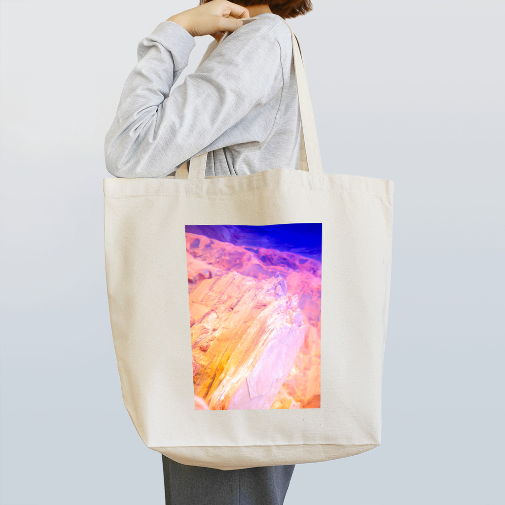 NEON LIGHT STARSのウルトラマリンサファイヤ Tote Bag